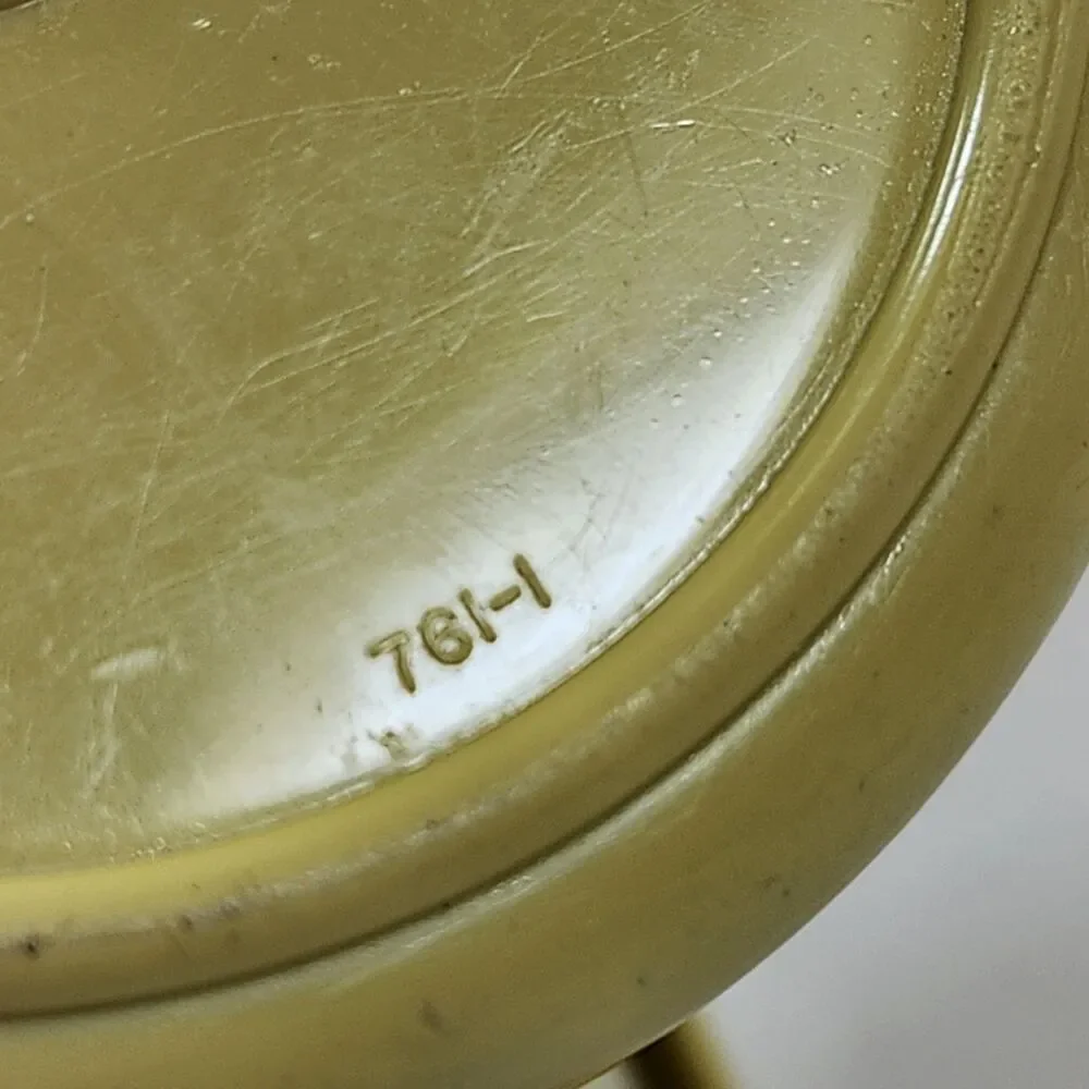 Tupperware Measuring Cups Set of 4 Yellow Vintage 761-1 762-1 763-1 764-1 Lot
